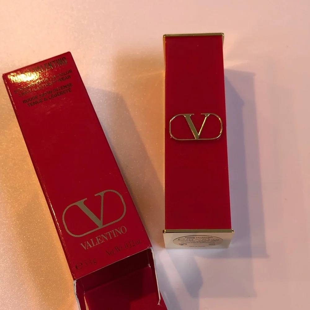 Authentic in box Valentino Rosso Satin Lip Color - Rouge Satin